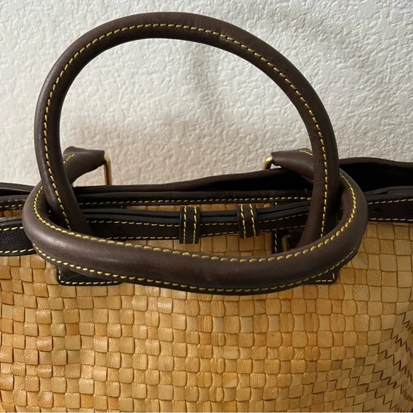 Dooney & Bourke Woven Leather Brown T’moro trim Chelsea satchel - Picture 3 of 13
